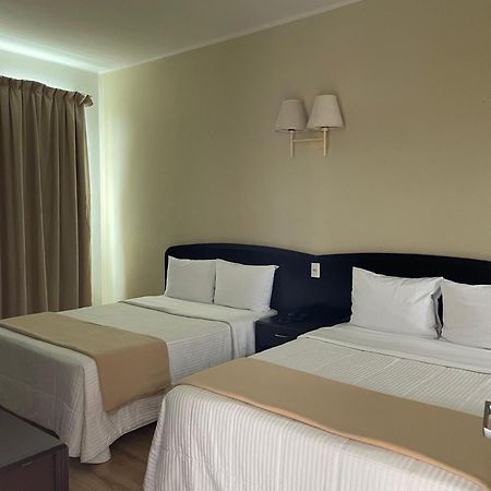 Hotel Plaza Del Arco Express Monterrey Extérieur photo