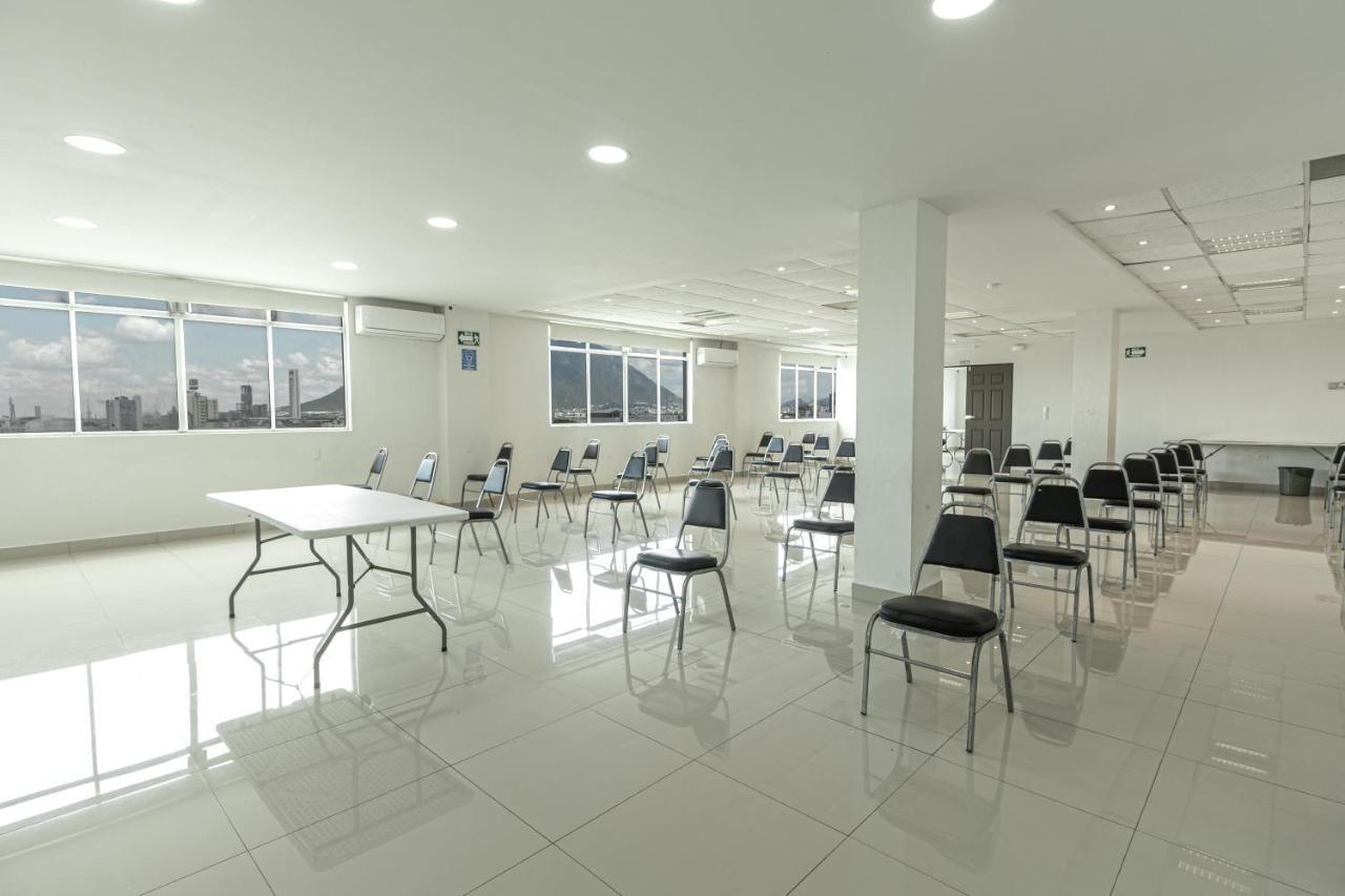 Hotel Plaza Del Arco Express Monterrey Extérieur photo