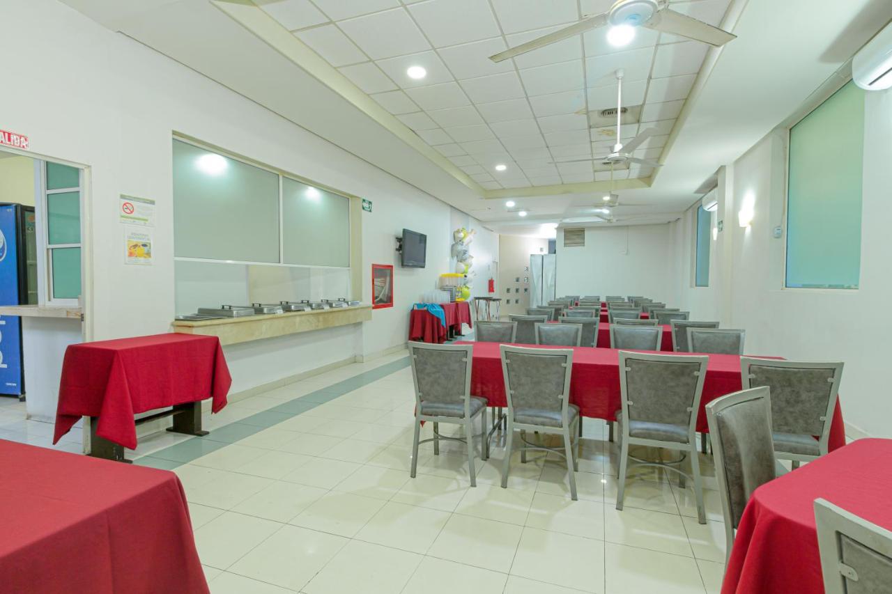 Hotel Plaza Del Arco Express Monterrey Extérieur photo