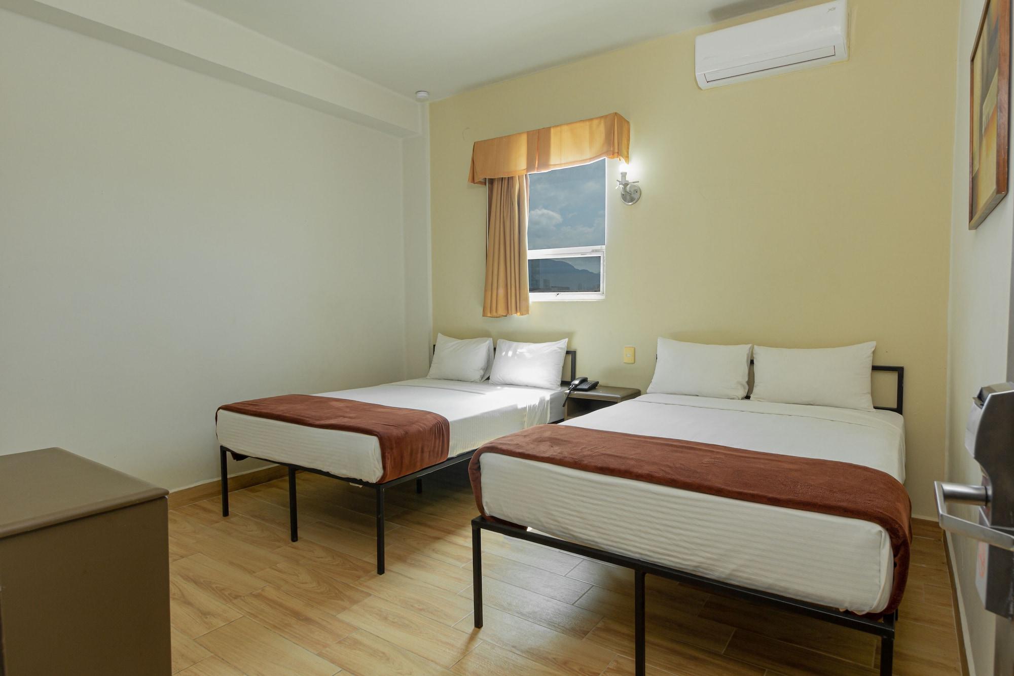 Hotel Plaza Del Arco Express Monterrey Extérieur photo