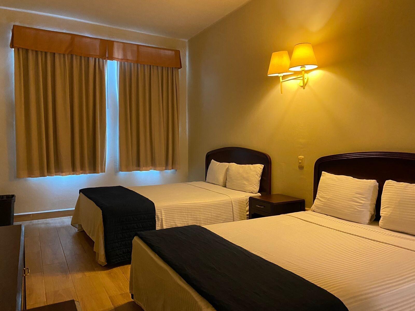 Hotel Plaza Del Arco Express Monterrey Extérieur photo