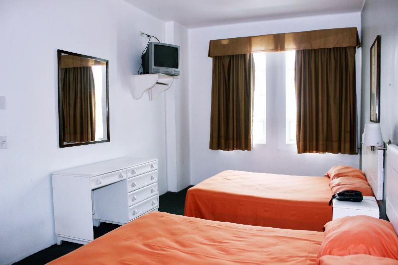 Hotel Plaza Del Arco Express Monterrey Extérieur photo
